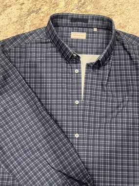 Savannah Men's Navy and Light Blue Plaid Button-Down Shirt